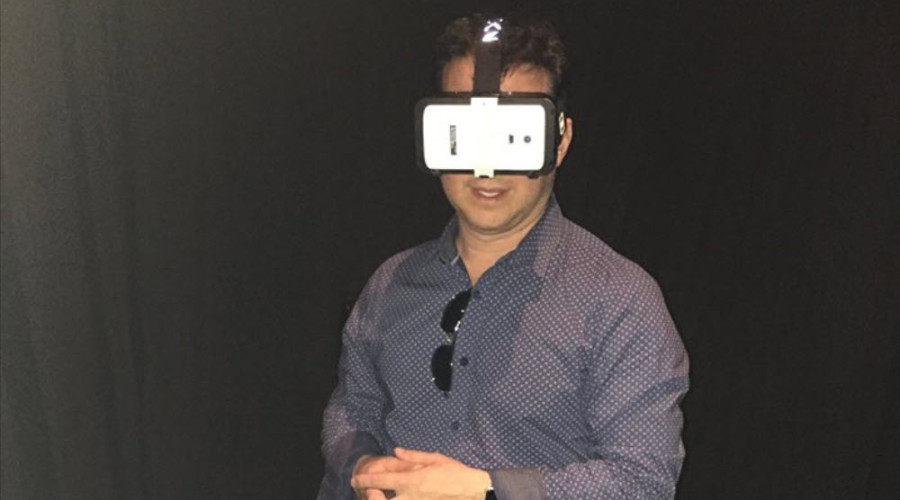 eweb360-Virtual-Reality-Rentals-Marc Saltzman